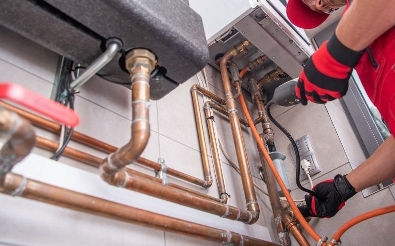 Recherche de fuite de canalisation cachée sans casse à Antibes